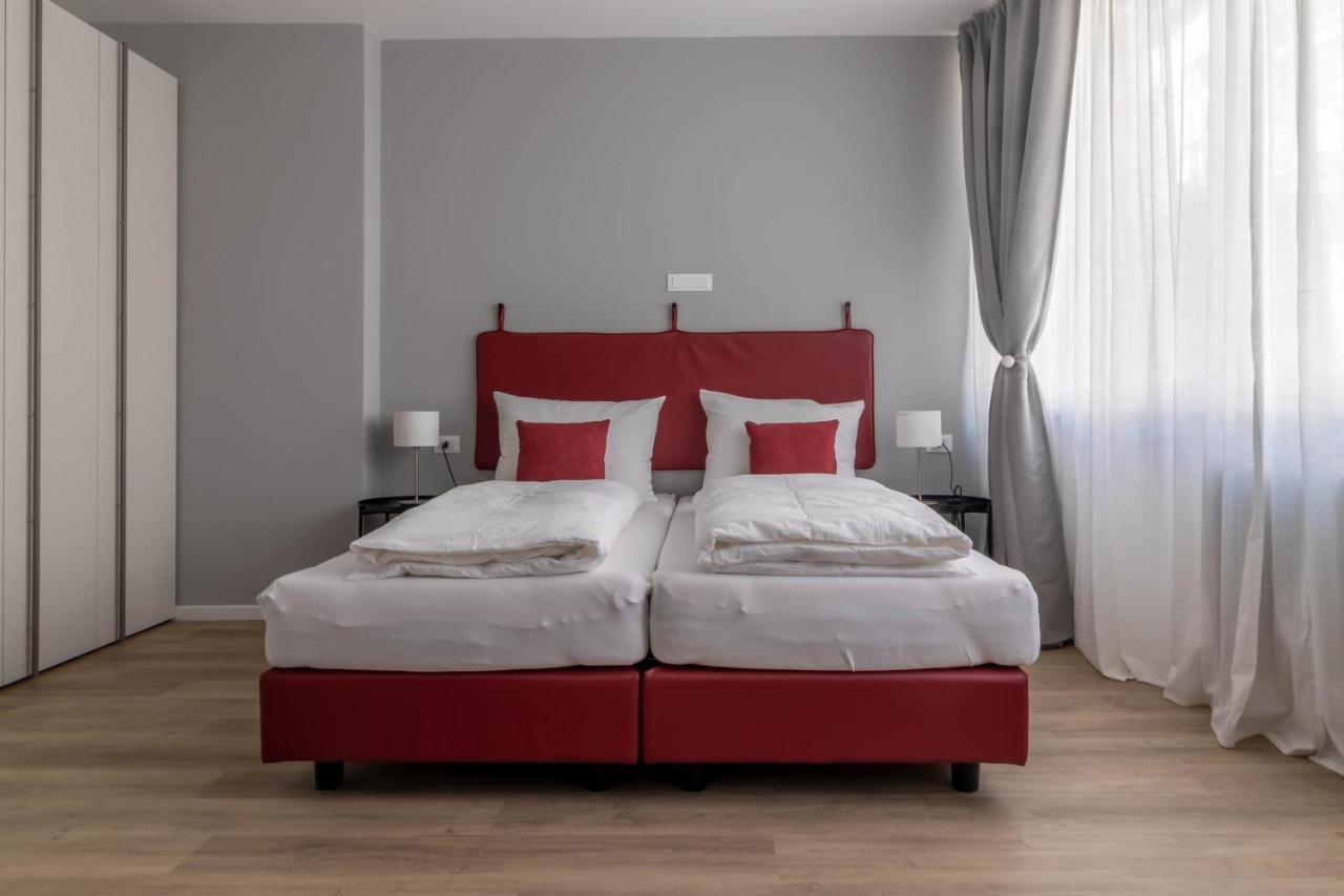 Apartments Iris Μεράνο Εξωτερικό φωτογραφία