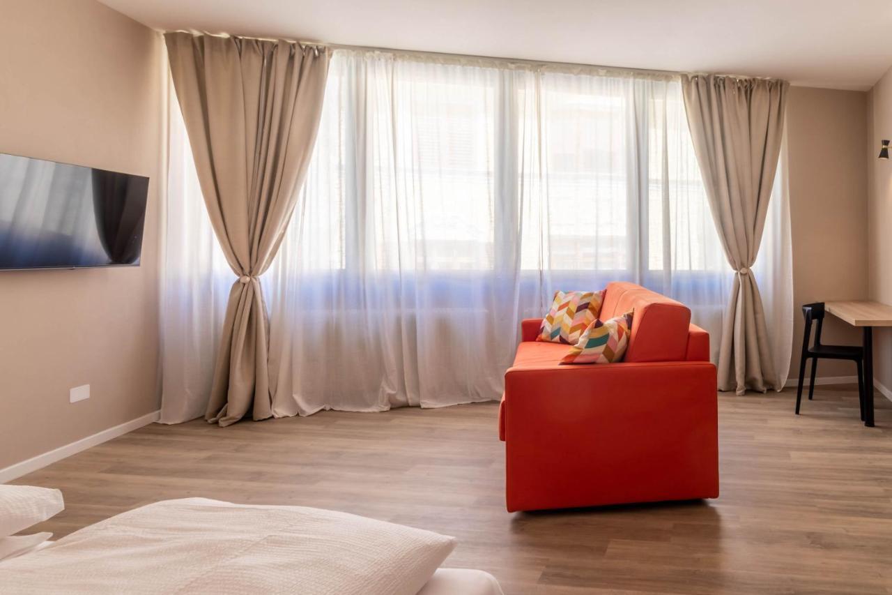 Apartments Iris Μεράνο Εξωτερικό φωτογραφία