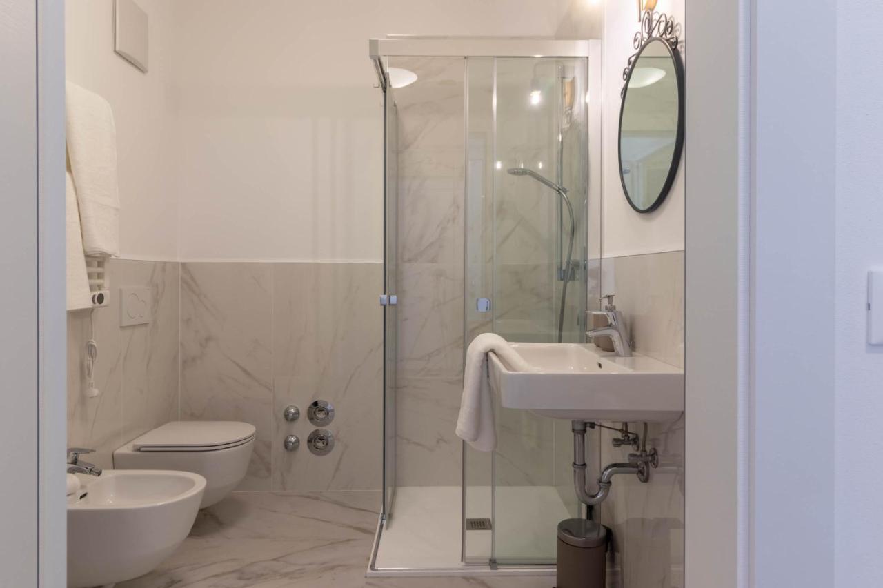 Apartments Iris Μεράνο Εξωτερικό φωτογραφία
