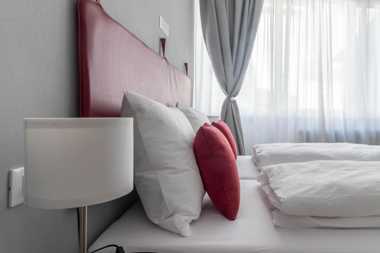 Apartments Iris Μεράνο Εξωτερικό φωτογραφία