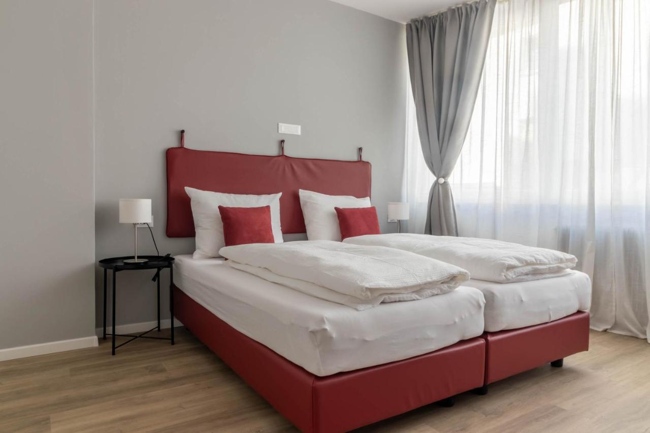 Apartments Iris Μεράνο Εξωτερικό φωτογραφία